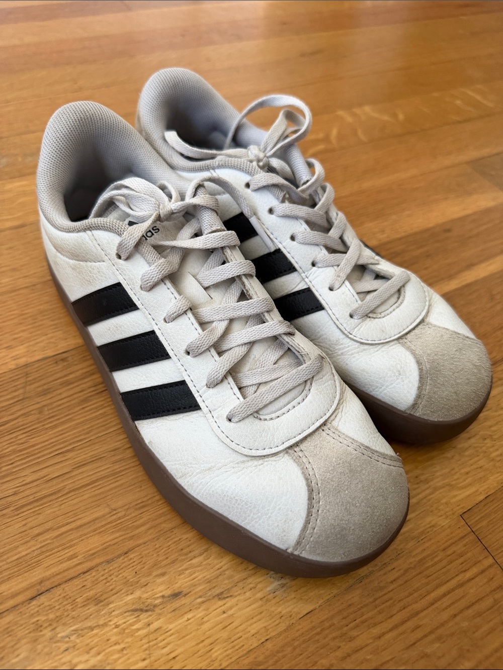 adidas Men’s White Sneakers with Black Stripes and Brown Gum Sole